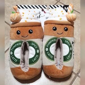 Luxe Club Pumpkin Spice Latte Slippers (Medium 7/8)